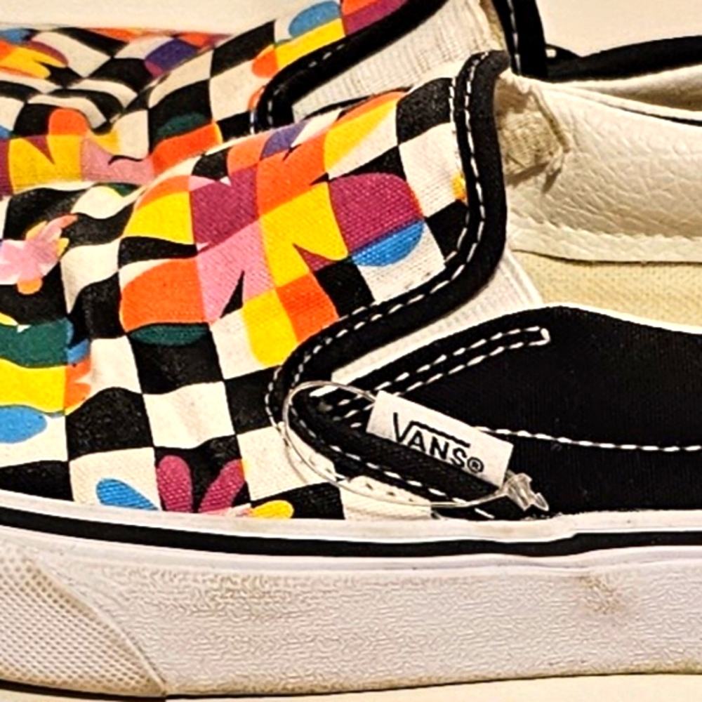 Vans - Picture 4 of 7